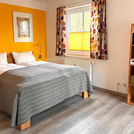อพาร์ตเมนต์ เฮลเลอร์ อัม ฮัสเซิลคอพฟ์ Apartment เบราน์ลาเกอ ภายนอก รูปภาพ